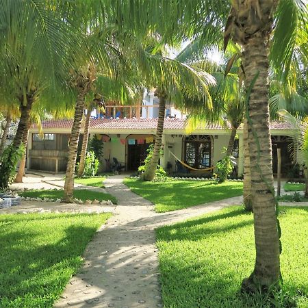 El Milagro Beach Hotel And Marina Isla Mujeres Zewnętrze zdjęcie