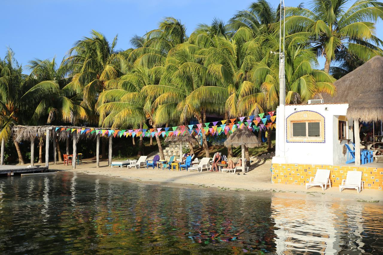 El Milagro Beach Hotel And Marina Isla Mujeres Zewnętrze zdjęcie